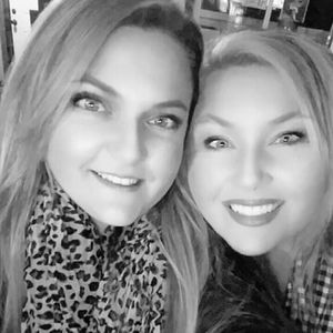 Meet your Posher, Holly